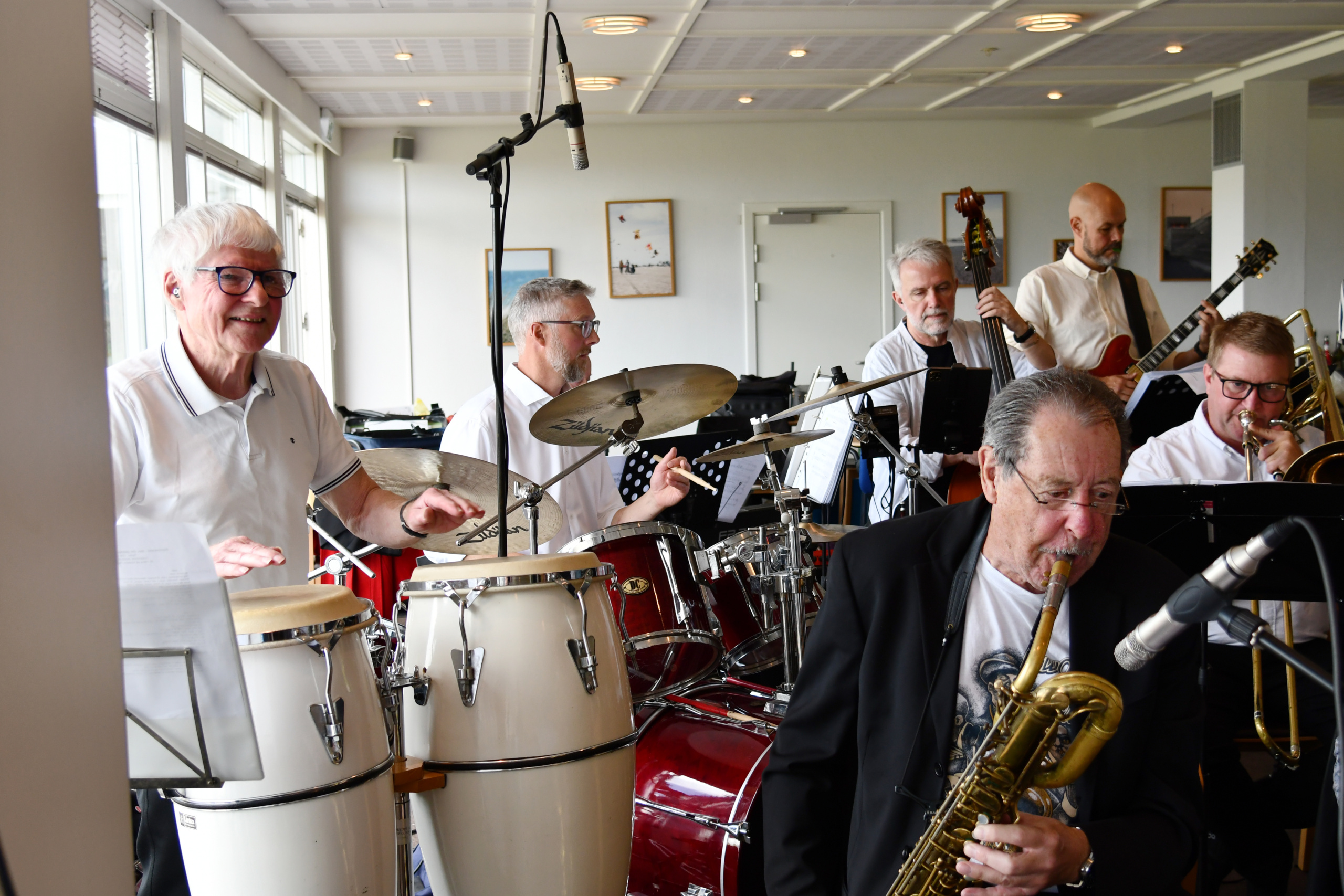 Sea-SideClub_Juelsminde_HorsensBigBand_Copyright_helenaholm.dk_14062026_02